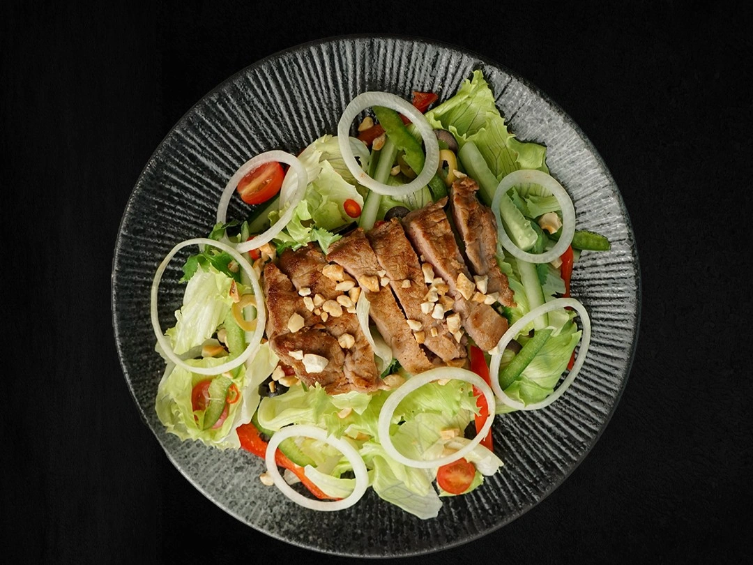 THAI BEEF SALAD