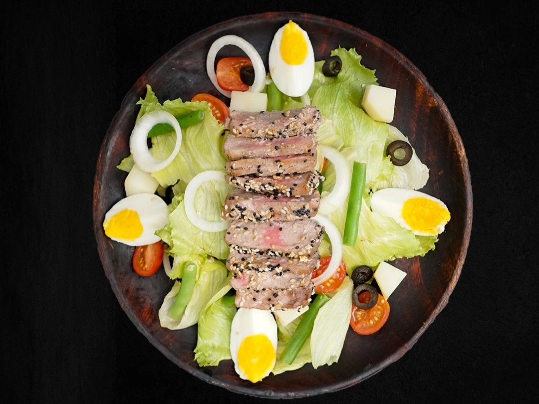 NICOISE TUNA SALAD
