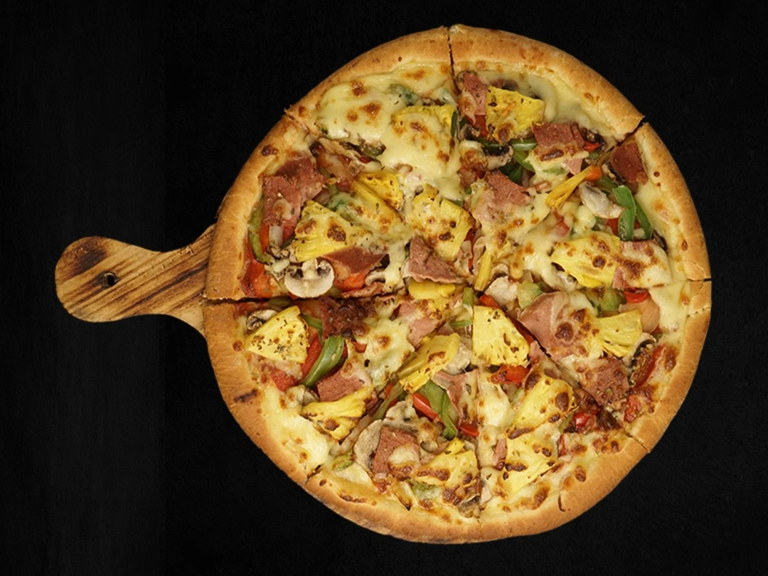HAWAIIAN PIZZA
